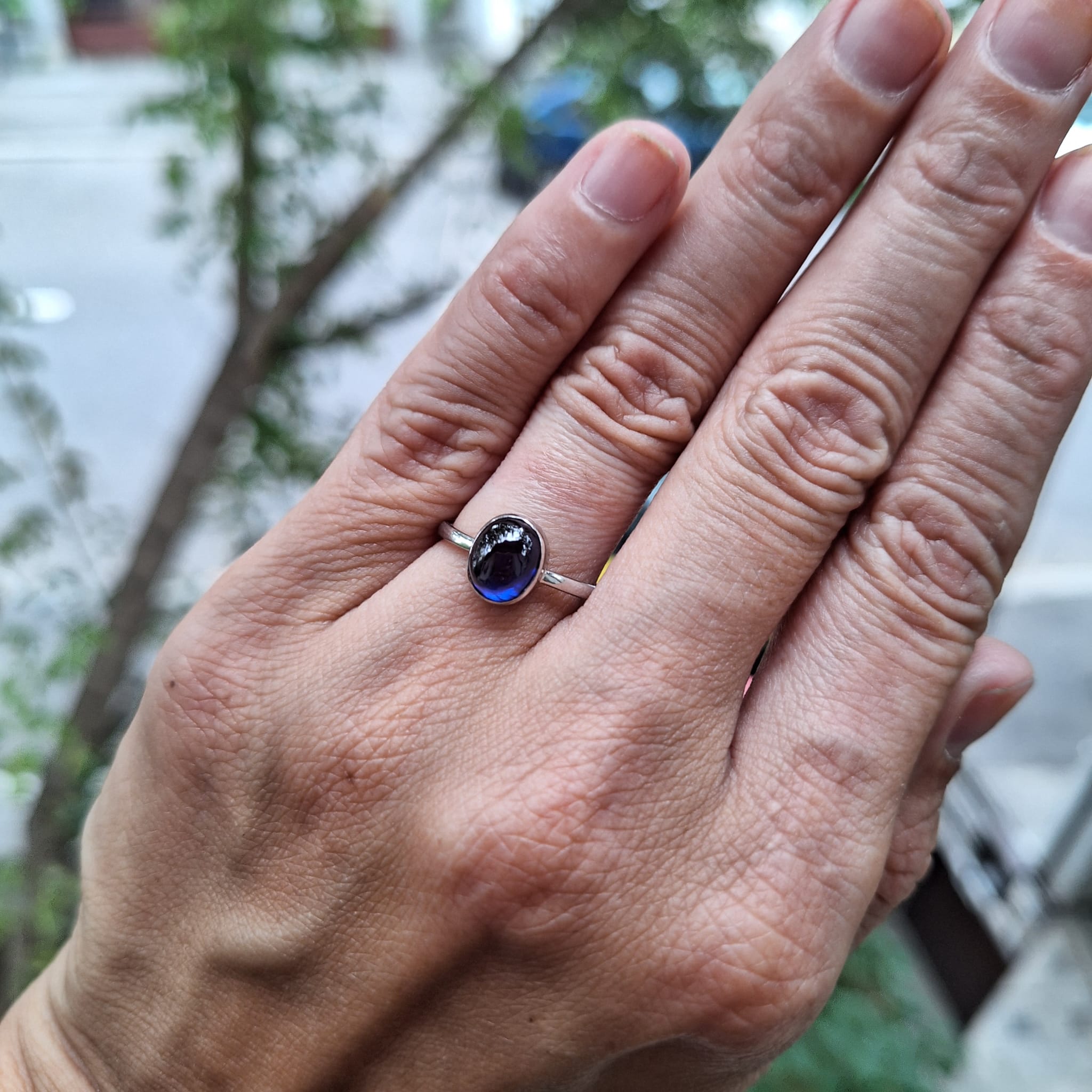 aed safir cabochon
